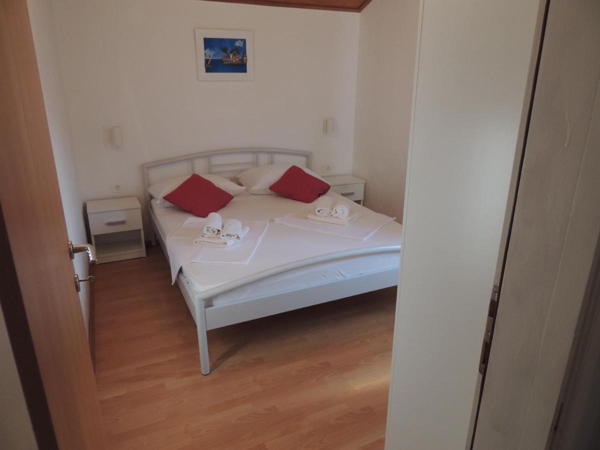 Apartments Suljic - Cash Only Property ستاري غراد المظهر الخارجي الصورة