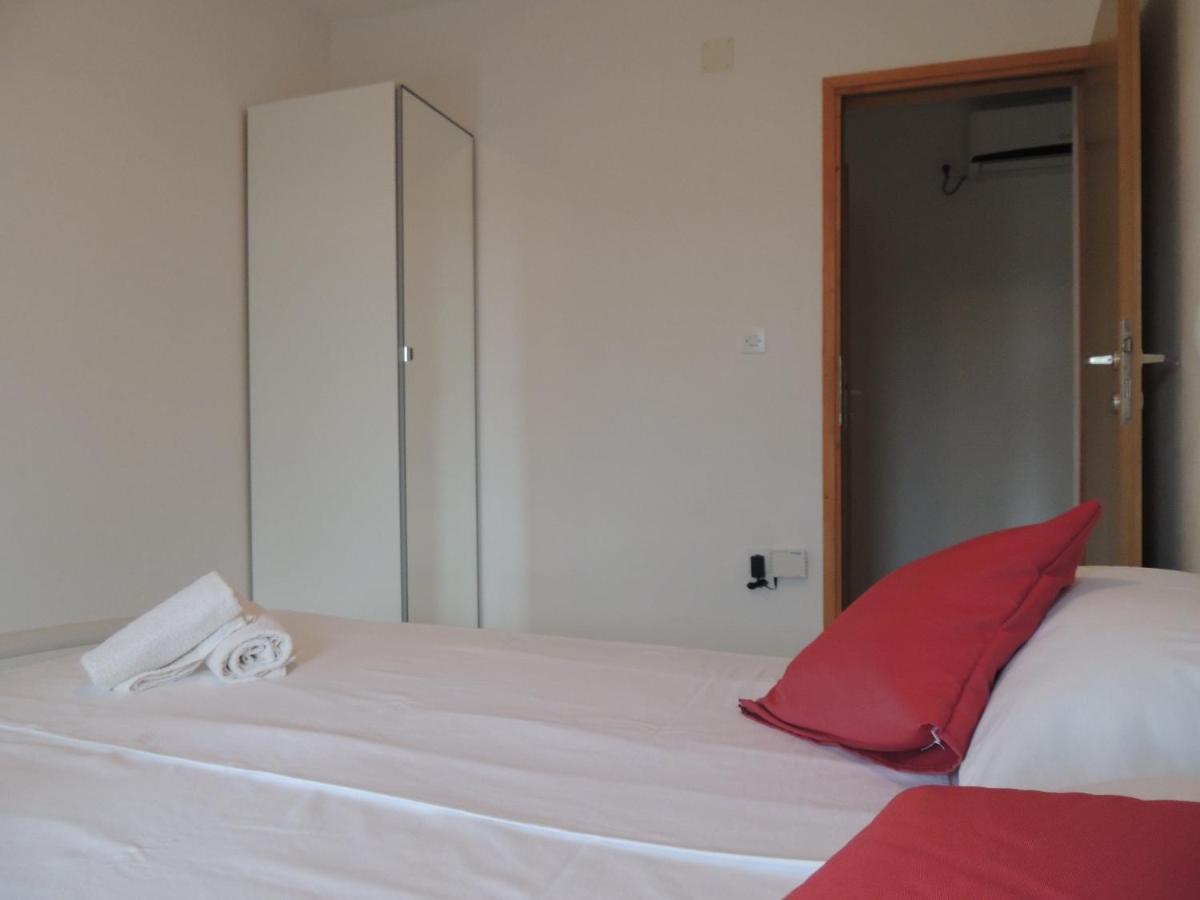 Apartments Suljic - Cash Only Property ستاري غراد المظهر الخارجي الصورة