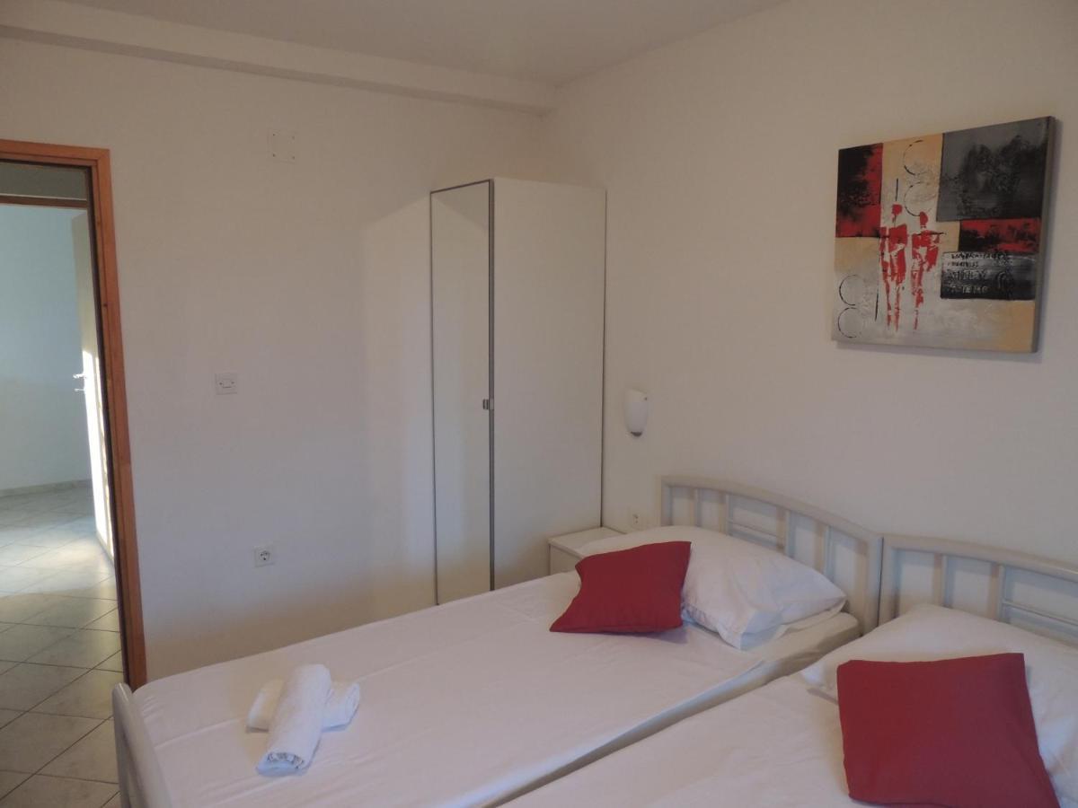 Apartments Suljic - Cash Only Property ستاري غراد المظهر الخارجي الصورة