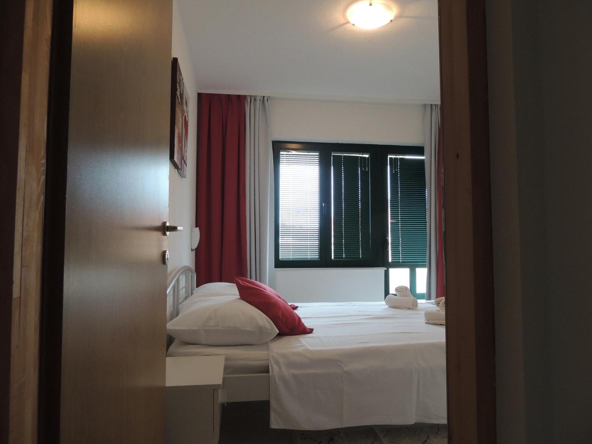Apartments Suljic - Cash Only Property ستاري غراد المظهر الخارجي الصورة