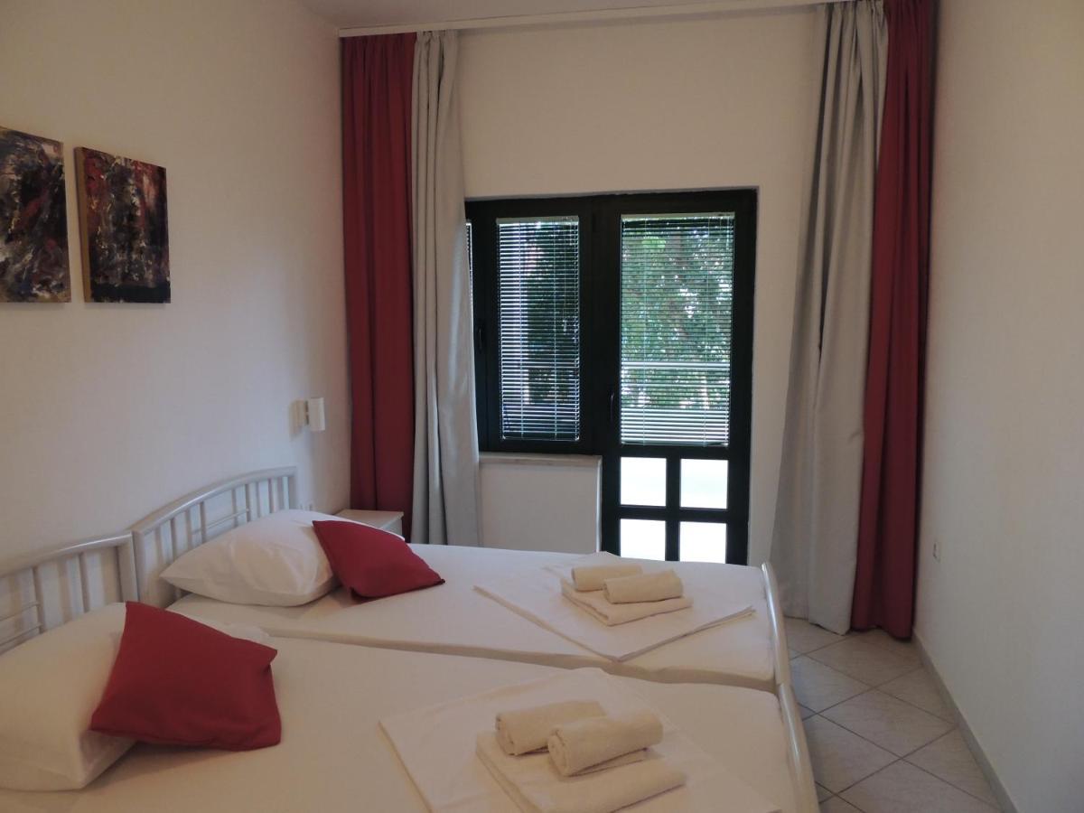 Apartments Suljic - Cash Only Property ستاري غراد المظهر الخارجي الصورة