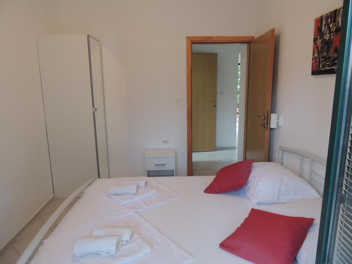 Apartments Suljic - Cash Only Property ستاري غراد المظهر الخارجي الصورة